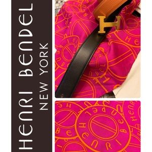 Trendy and yet the perfect  combination. Henry Bendel silk scarf.